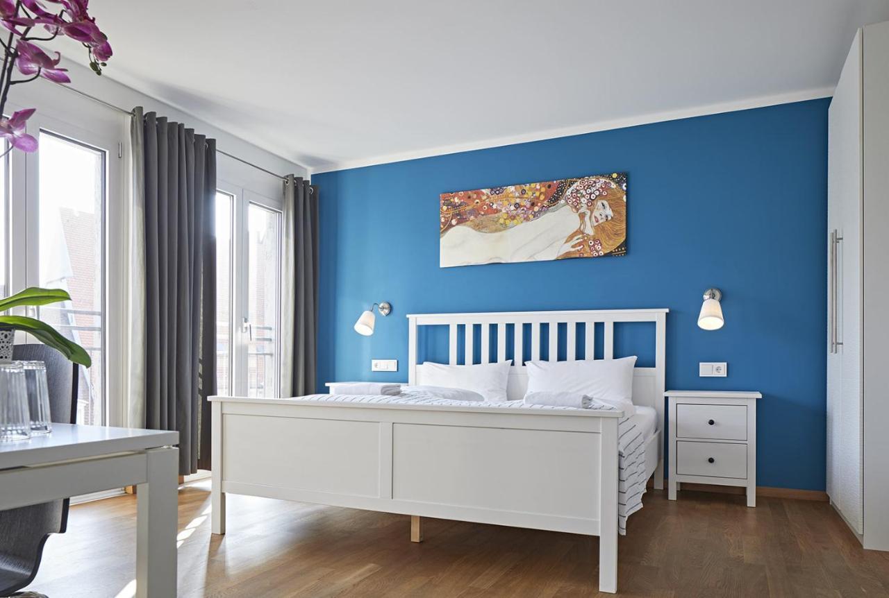 Nonstop Hotel Augsburg - Ubernacht - Hostelhotelhome Exteriör bild