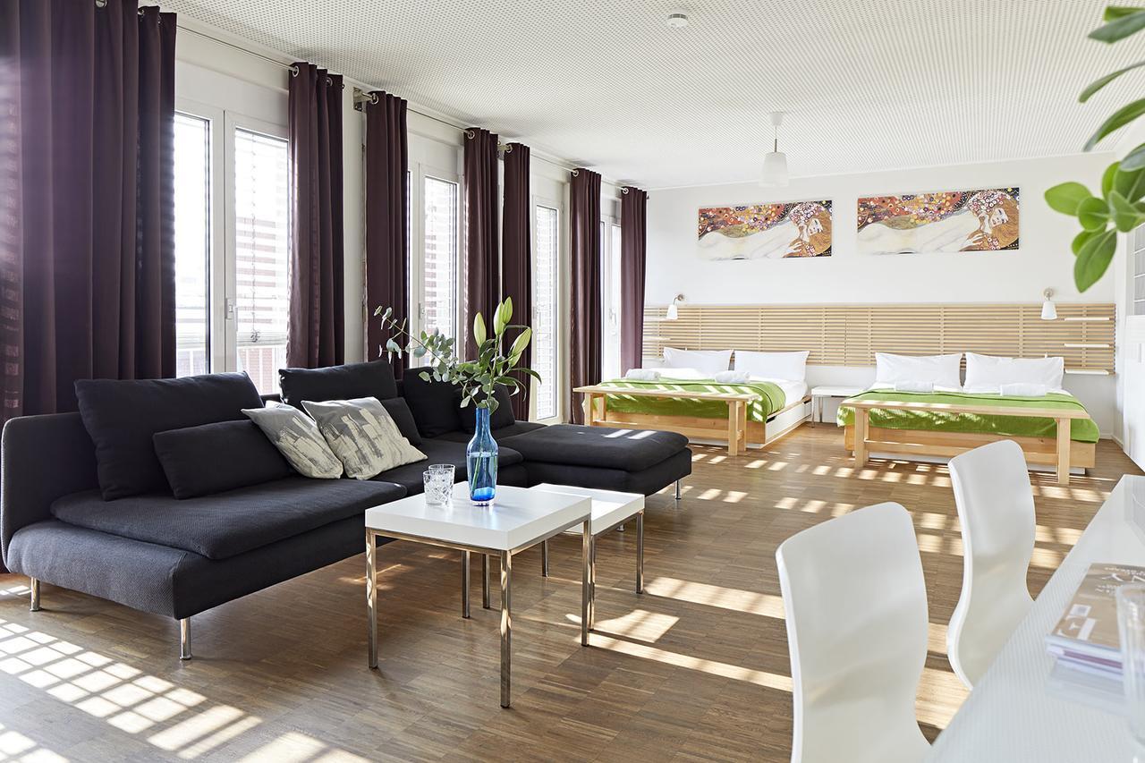 Nonstop Hotel Augsburg - Ubernacht - Hostelhotelhome Exteriör bild